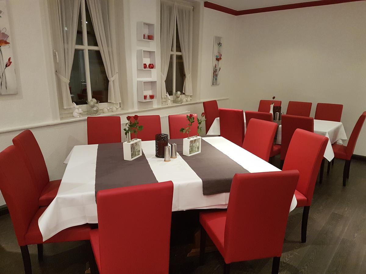 Ratskeller Noerten Buitenkant foto